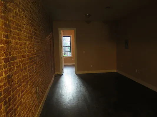 Rented by Spot It Realty LLC | media 54
