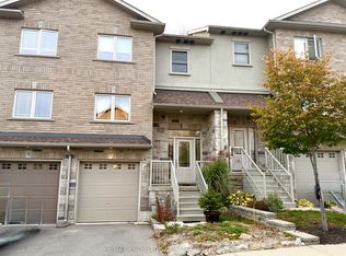 376 Blake St #5, Barrie, ON L4M 1L3