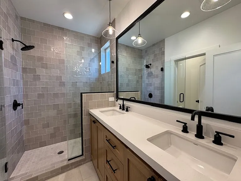906 Brown Ave — Photo 25