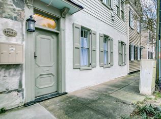 157 1/2 Queen St #C, Charleston, SC 29401