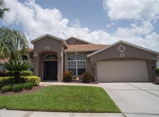 1803 Tangledvine Dr, Zephyrhills, FL 33543