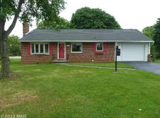 883 Buchanan Trl E, Greencastle, PA 17225