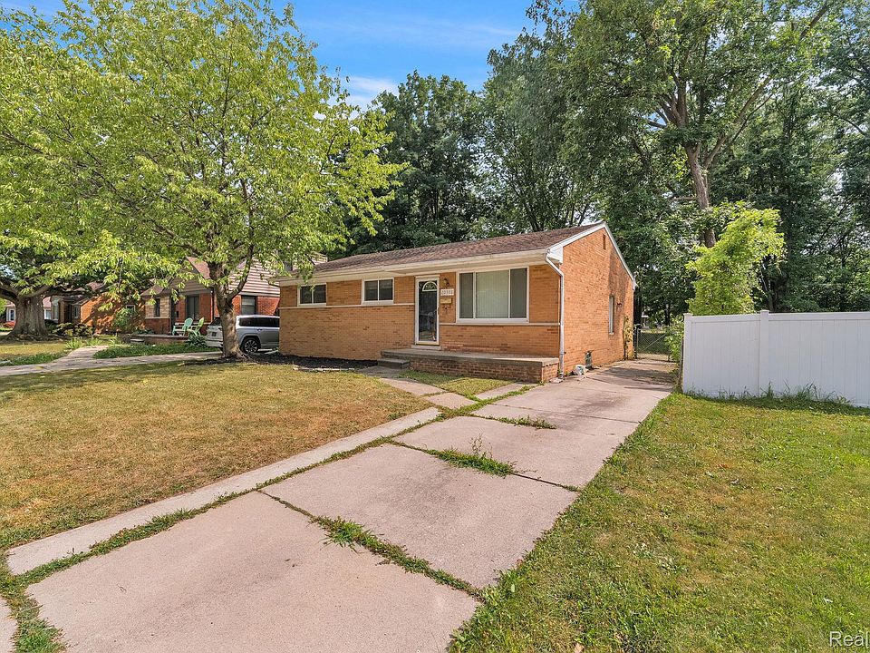 20308 Shady Lane Ave, photo 3