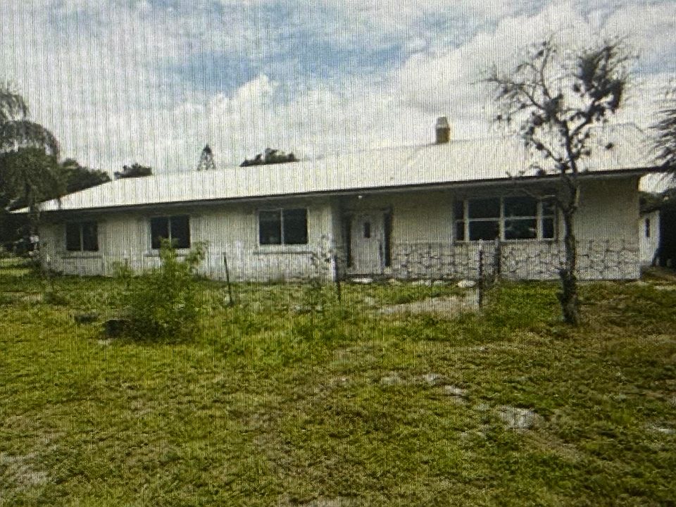 1st image of 15601 SW PALOMINO Street