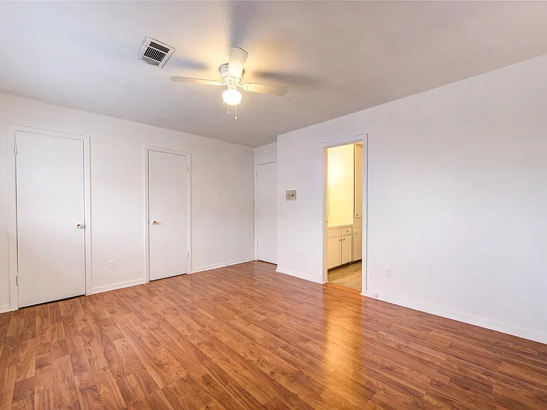 6723 Tarnef Dr #723 — Photo 20