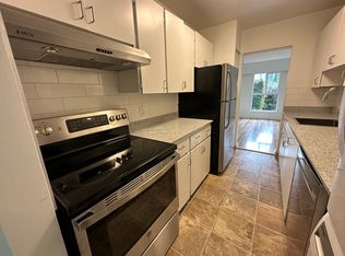 3146 Baird Rd #3146, North Vancouver, BC V7K2G6