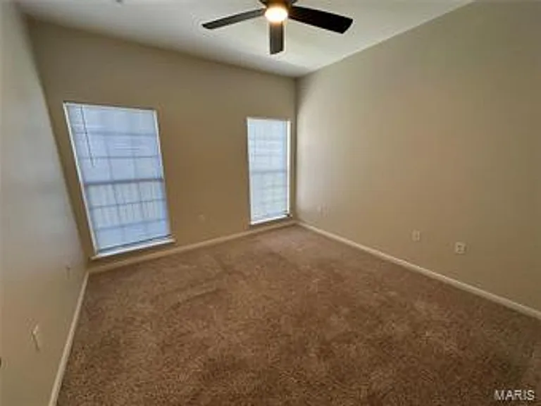 33 Kassebaum Ln #303 — Photo 14