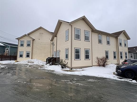 3rd image of 1533 Topsail Road UNIT 204