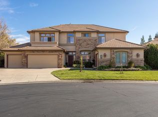 1680 Avondale Dr, Roseville, CA 95747