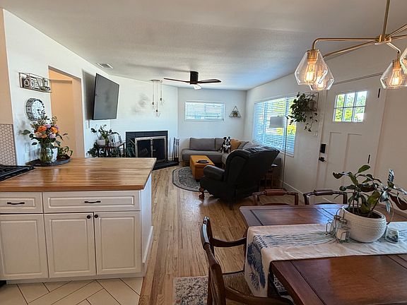 5th image of 1601 Chaska Pl