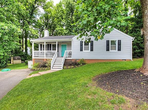 3rd image of 8404 Morelock Ct