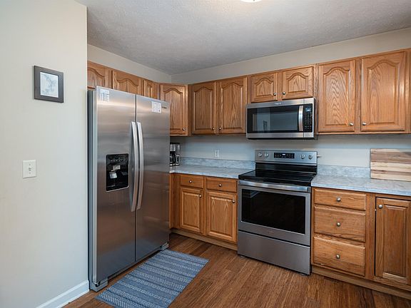 5th image of 4965 N White River Dr