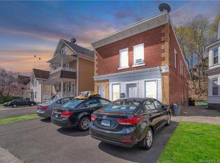 5 Lester St, Ansonia, CT 06401