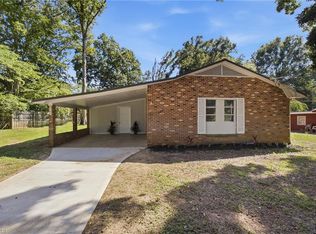 6132 Arden Dr, Clemmons, NC 27012