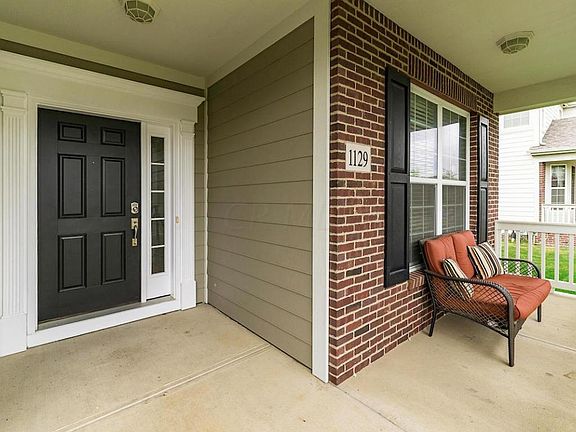 2nd image of 1129 Carriage Valley Dr