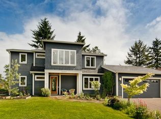 20363 NE Interlachen Ln, Fairview, OR 97024