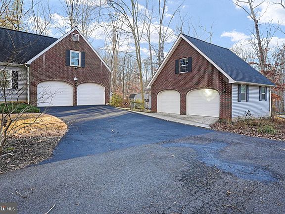 5th image of 4789 Wellesley Dr