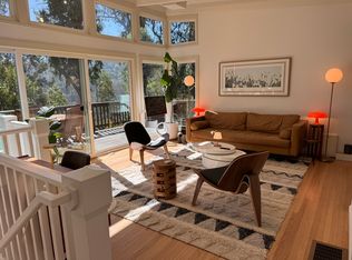 6680 Saroni Dr, Oakland, CA 94611