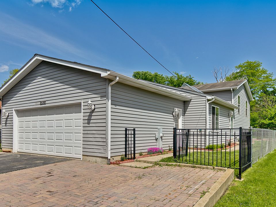 1st image of 25168 W Academy Ct