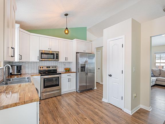 5th image of 1404 Shenandoah Ct