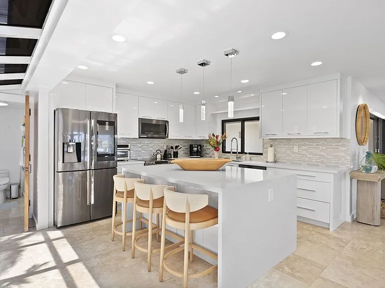 5939 Kalanianaole Hwy — Photo 12