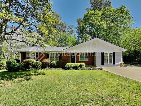 4555 Wesley Dr, Austell, GA 30106