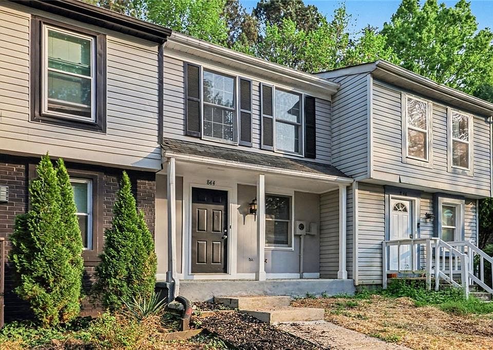 1st image of 844 Regal Path Ln