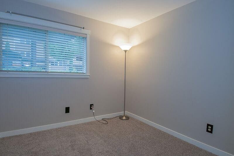 Second Bedroom to be used as a bedroom or office
