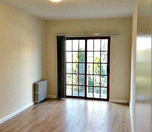 2nd image of 2130 47th St #1