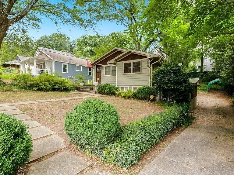 677 Holmes St NW — Photo 17