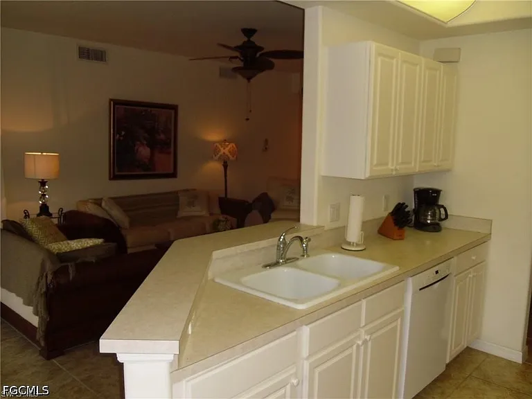 9582 Hemingway Ln #3403 — Photo 11