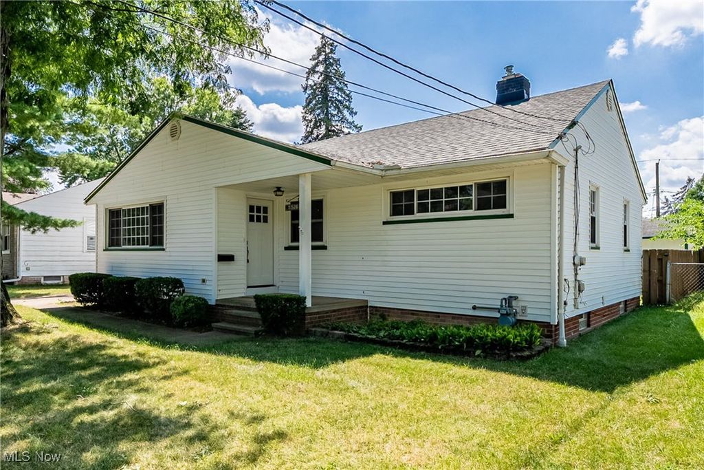 Real estate listing image