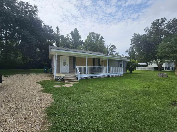 14870 Lee Dr, Port Vincent, LA 70726
