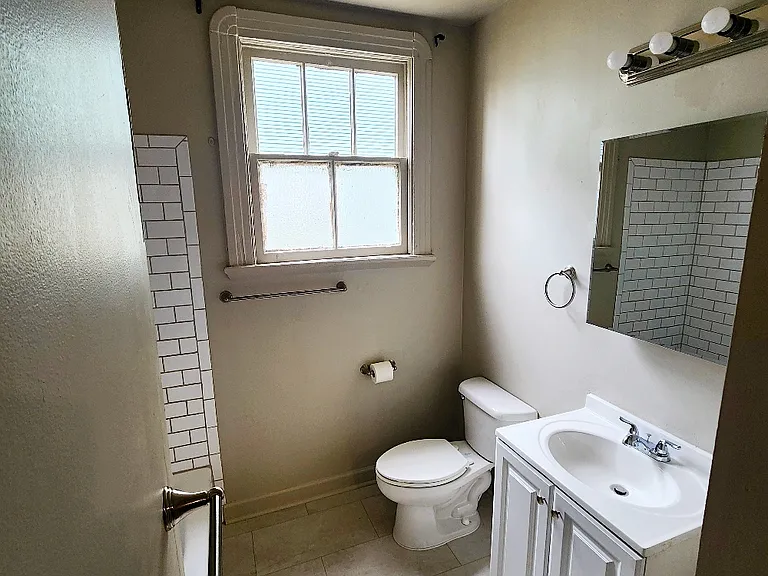 2706 Soniat St — Photo 10