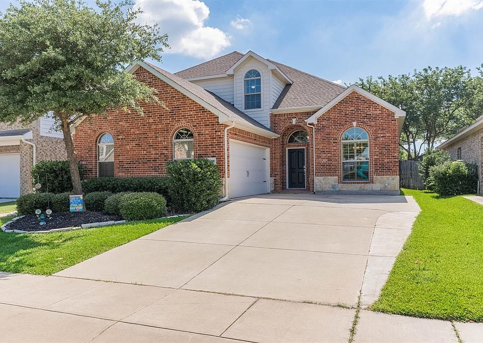 1st image of 13008 Sierra View Dr