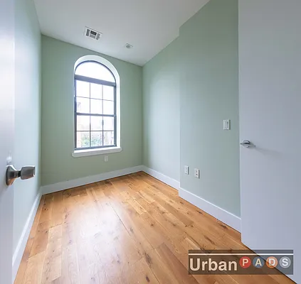 Rented by Urban Pads | media 12