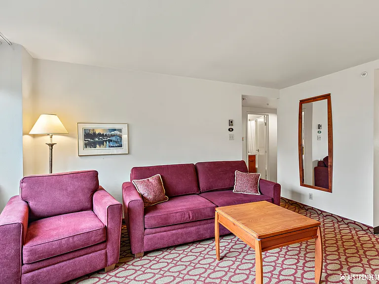 Anchorage Grand — Photo 10