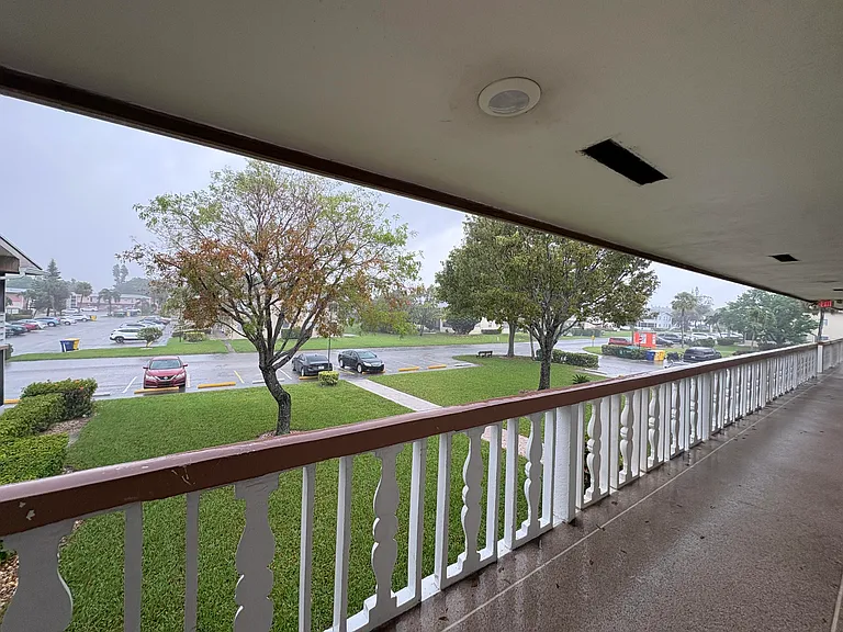 48 Bedford Ct #B — Photo 11