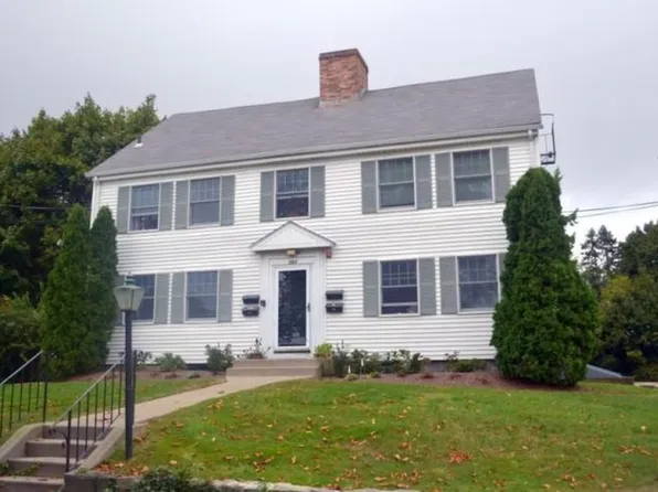 263 Maple Ave #2R, Barrington, RI 02806