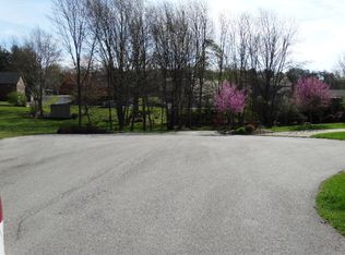 1040 Wyleswood Dr, Cookeville, TN 38501