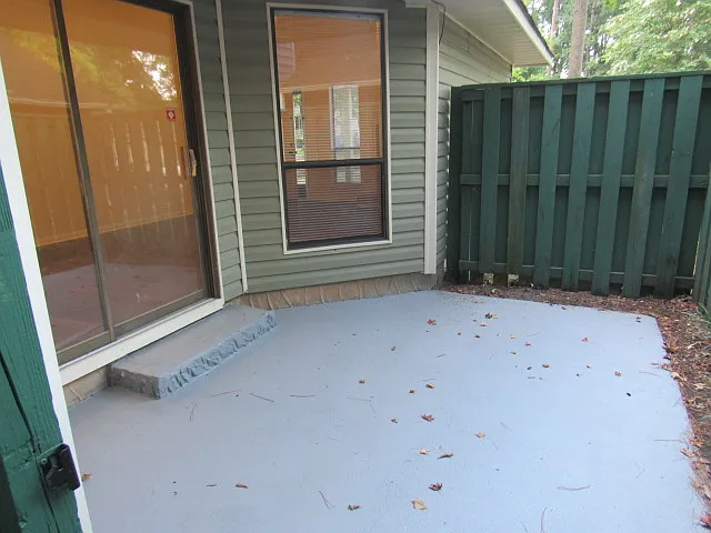 540 Crooked Creek Ct — Photo 5