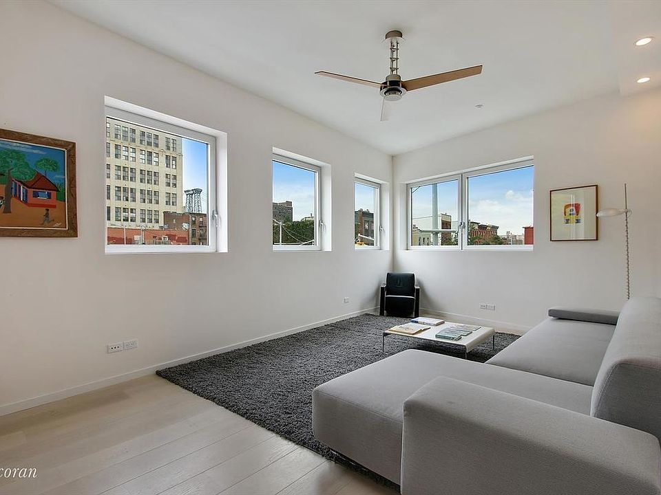 1st image of 265 Wythe Ave Fl 2