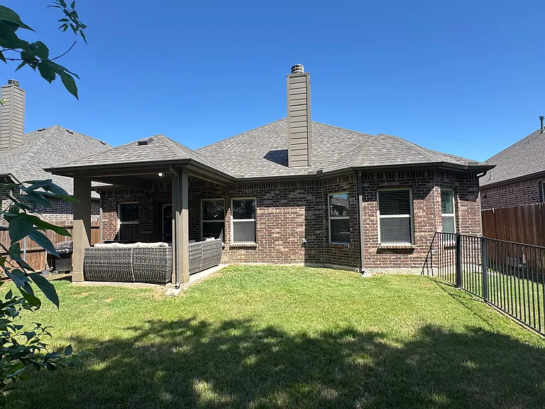 1020 Lake Sierra Way — Photo 23