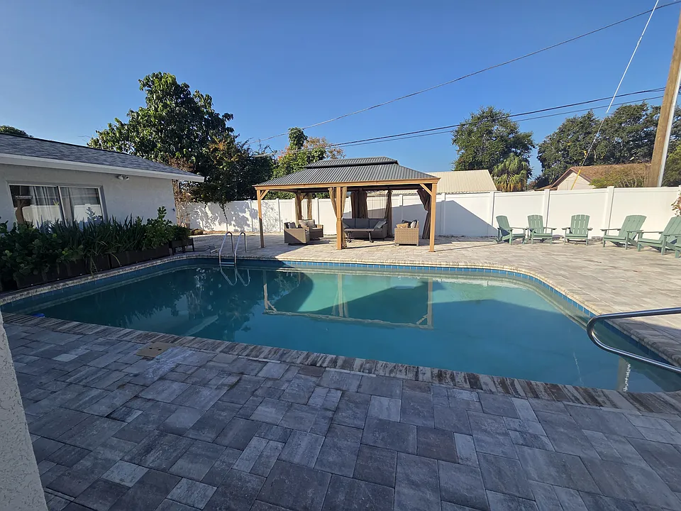 5127 Caesar Way S #B