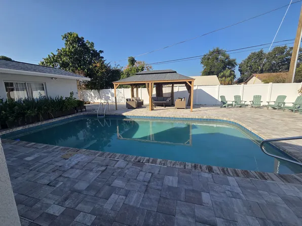 5127 Caesar Way S Unit B, Saint Petersburg, FL 33712