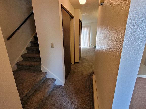 5th image of 6732 Hollister Cir #6736