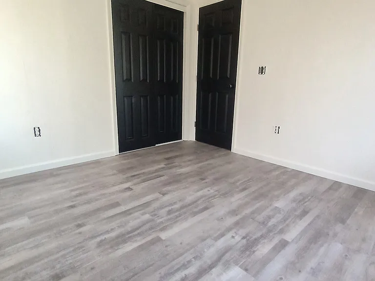 1116 Hazelwood Dr — Photo 9
