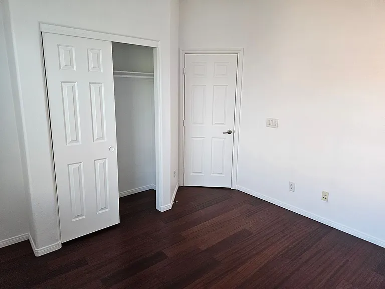 7349 Trailside Park Ct — Photo 34