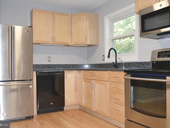 5th image of 14601 Adel Dr