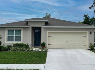 3911 Mendoza Ave, Sebring, FL 33872